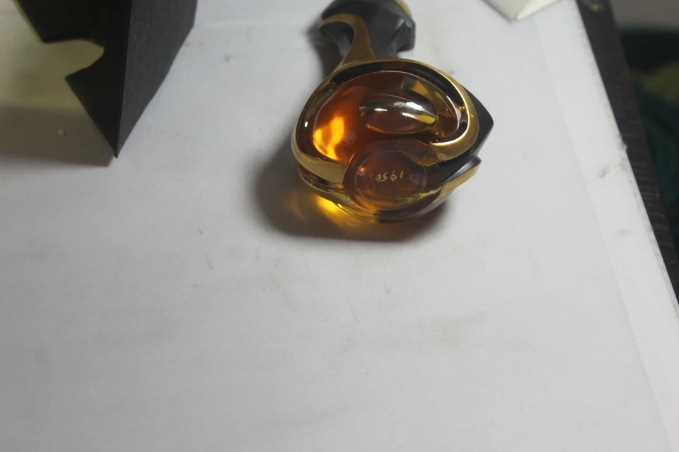 Donna Karan New York Vintage Pure Perfume 1 oz swan bottle 30ml - Image 3 of 4