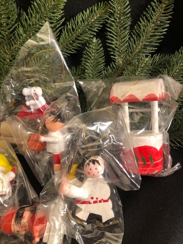 Vintage Christmas~ Wood Christmas Ornaments~ NOS ~ NIB ~ Taiwan ~ 21 Ornaments - Picture 8 of 14