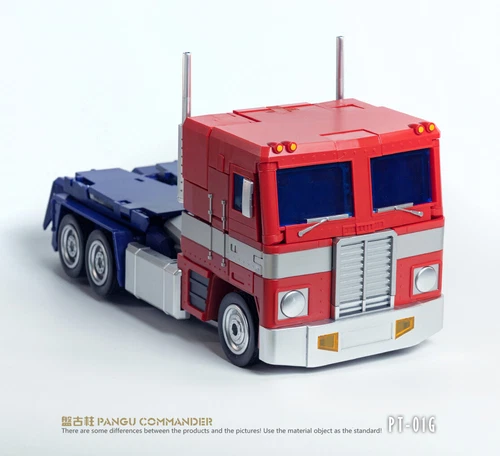 New Pangu Toys PT-01G Commander OptimusPrime Color Ver. 45cm Action Figure - Picture 6 of 11