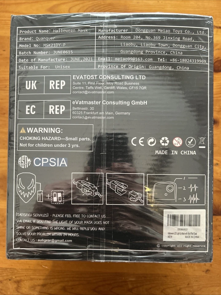 Quanquer Venobat Halloween LED Light Up Mask with Reversible Black and Red Hood - Image 4 of 4