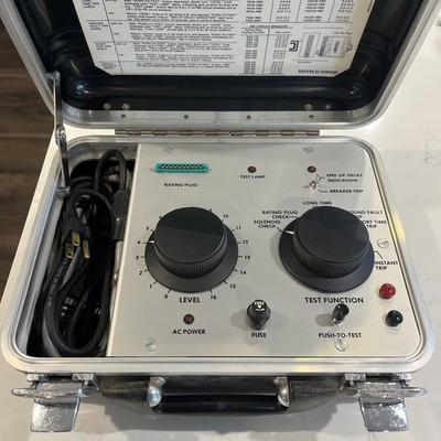 Square D PE/ME Test kit                         CAT NO. CBT-78