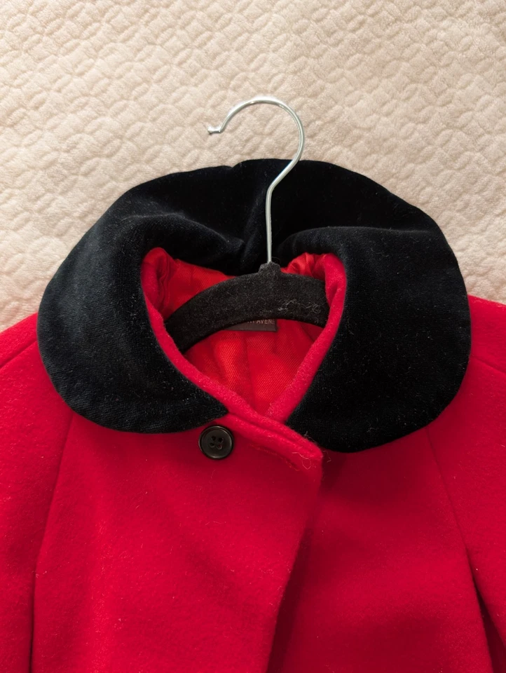 Vintage Saks Fifth Avenue Wool Girls Red Coat Size L 12, Black Velvety Collar - Image 3 of 4
