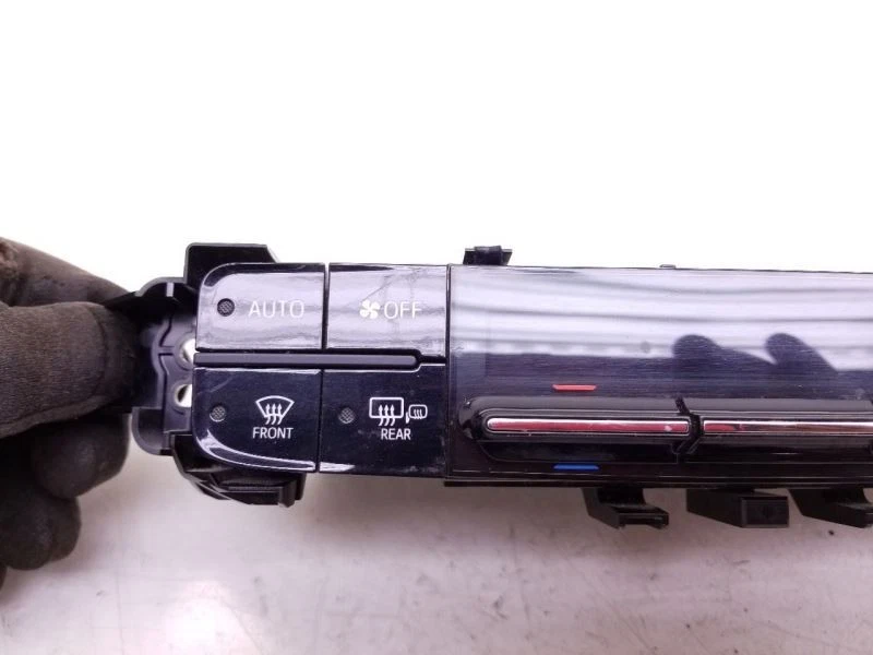 16 17 18 TOYOTA PRIUS INTERRUPTOR DE CONTROLE DE TEMPERATURA PRIME  - Imagem 2 de 4