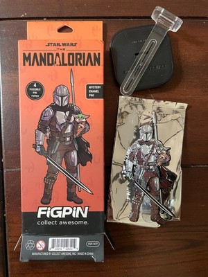 FiGPiN Star Wars The Mandalorian Quest - Mando with Grogu Rare Open Box