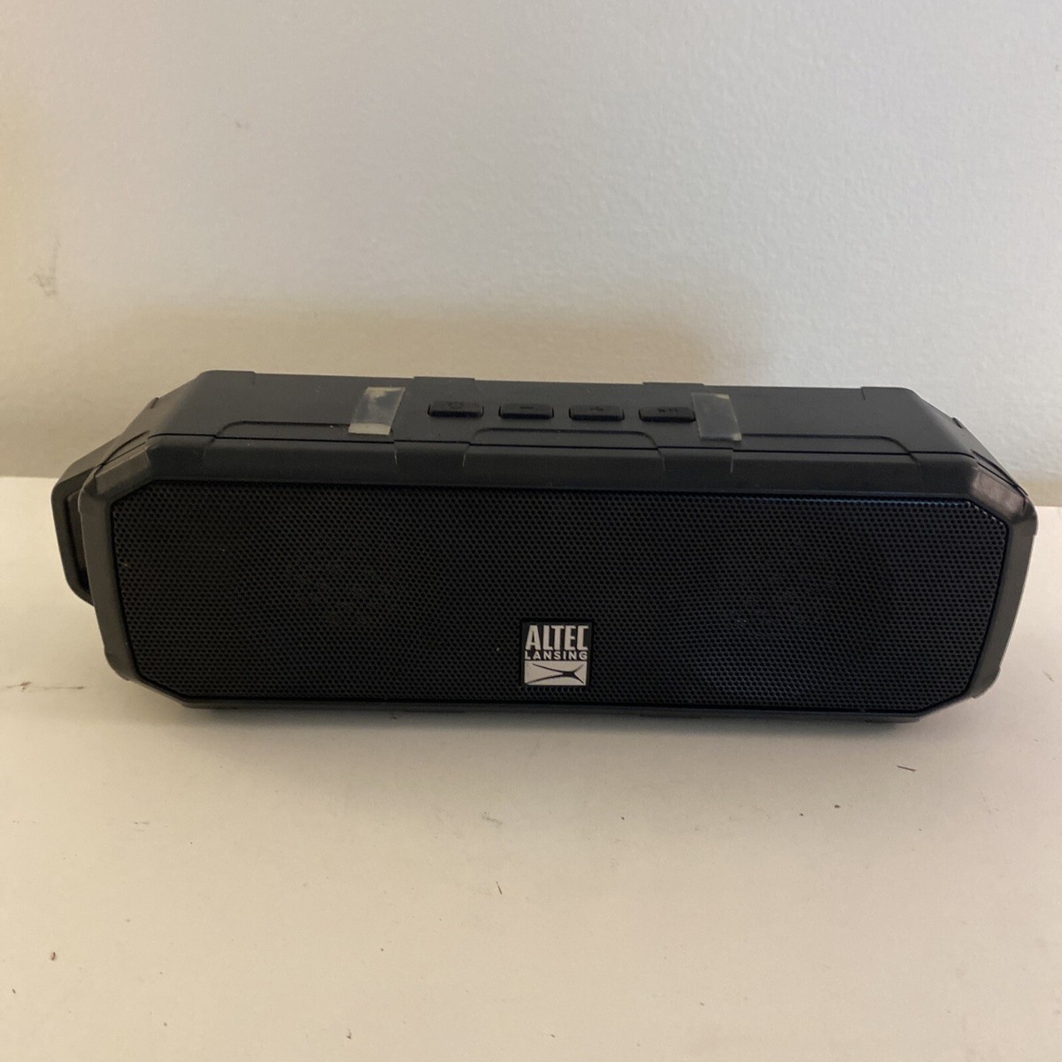 ALTEC LANSING IMW340 Wireless Portable Bluetooth Speaker Black
