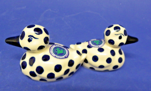 Boleslawiec Polish Pottery Set of 2 Bunny Rabbits Wiza Figurines Poland 3" Each - Picture 3 of 8