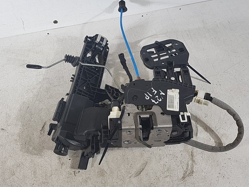 Mercedes A-class W176 5 Door 2014-2018 Door Lock Mech (front Passenger W176 - Picture 7 of 12