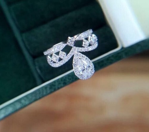 Pear Cut Simulated Diamond Stunning Sparkling Wedding Ring 14k White Gold Plated