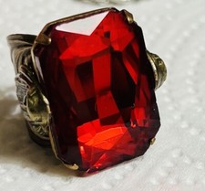 BIG VTG Egyptian Revival Ring King Tut  Detailed Red Stone Gold Tone  WOWWW
