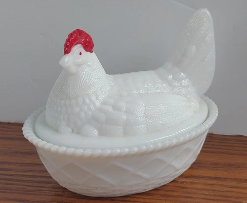 Westmoreland Hen on Nest Lidded Dish-Vintage Split Tail-Milk Glass Red Comb Eye