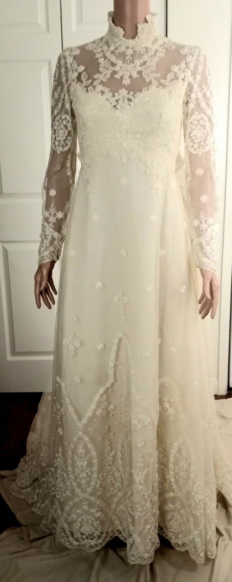 VINTAGE 60's FRENCH CHANTILLY LACE HANDMADE BEIGE CLASSIC WEDDING DRESS  SIZE 4 | eBay