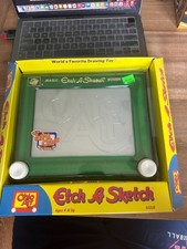 Etch A Sketch No. 5058 Green Clear Frame Unopened