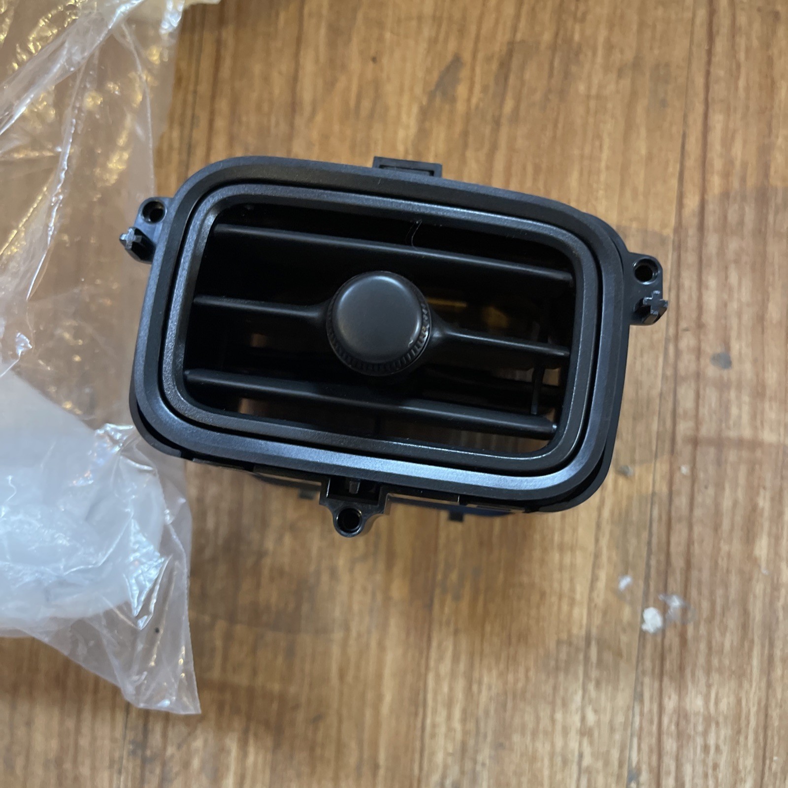 Aston Martin OEM Right Outer Air Vent Register RH JY53-046B30-AB