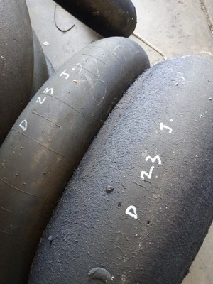 Dunlop sick 180/65/17 ,  120/75R17  track set sportbike tire