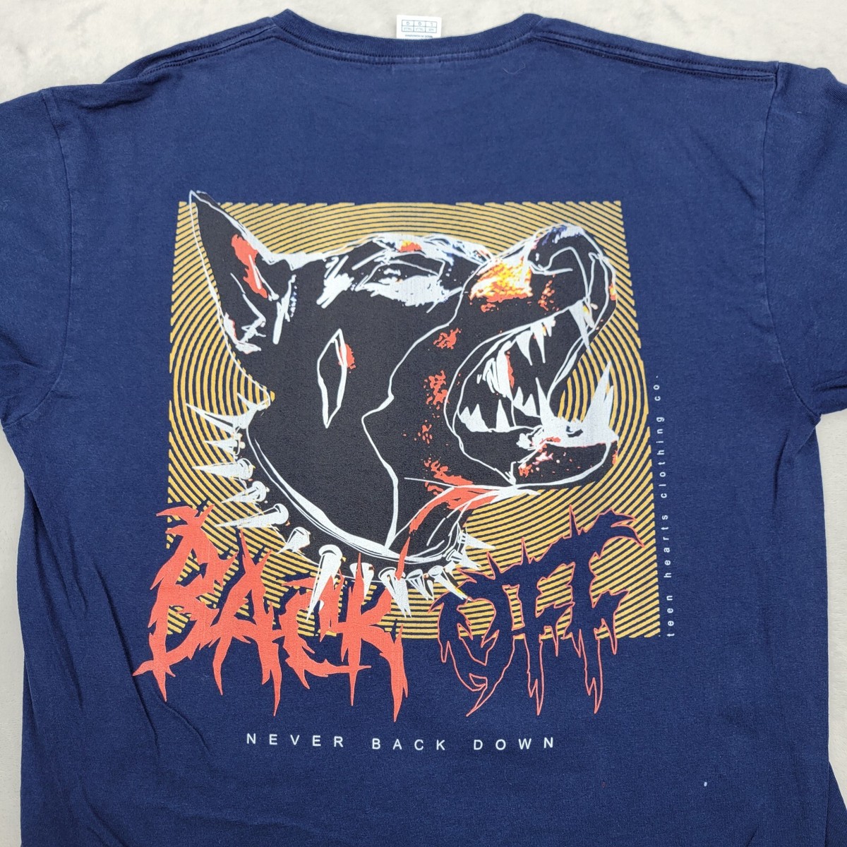 【新品】LYFT DOG GRAPHIC VINTAGE NO SLEEVE Dog Graphic Vintage Big T-Shirt - White – LÝFT