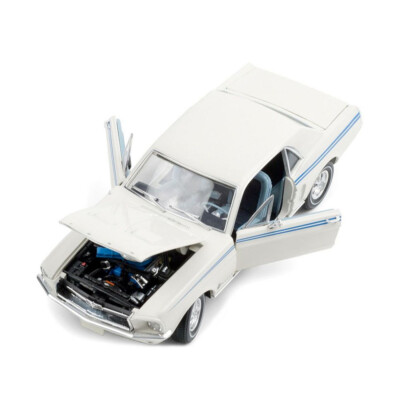 Greenlight 1:18 Scale Ford Mustang Pacesetter Special 1967 Diecast