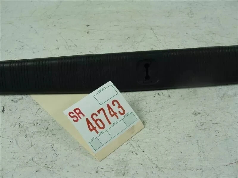 1993 1997 Infiniti J30 rear turnk rear body panel scuf plate sill trim ...