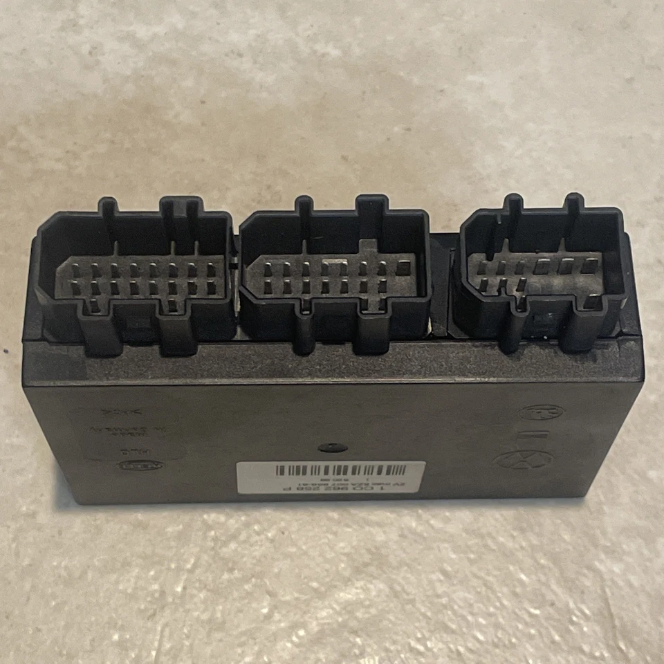 舒适控制模块 CM VW 捷达/高尔夫 Mk4 - 1CO 962 258 P — 第 3/4 张图片