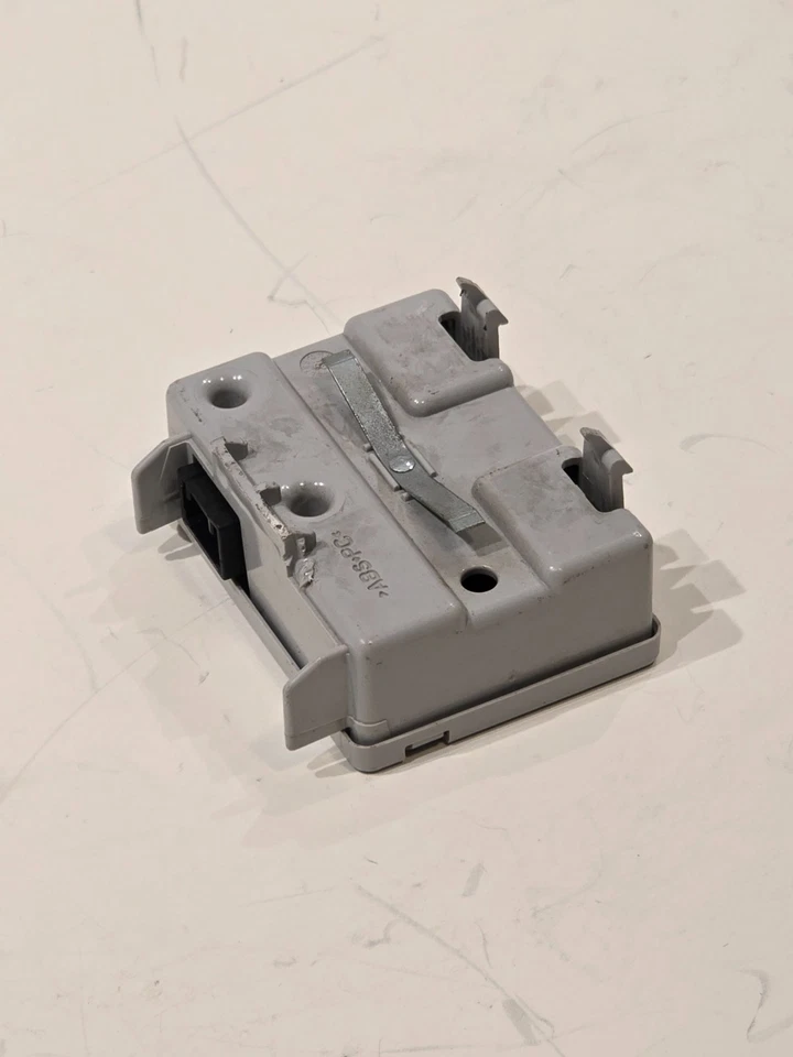 08-12 Chevrolet MALIBU HHR KEYLESS ENTRY ANTI THEFT REMOTE RECEIVER 25824324 OEM - Изображение 4 из 4