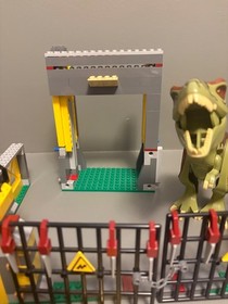 LEGO Dino 5887: Dino Defense Hq - RETIRED/RARE - Incomplete Set - T-rex Included