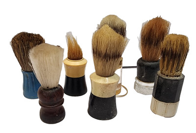 Shaving Brush Vintage Lot of 7 Vtg Ever Ready Badger wood bakelite ? USA
