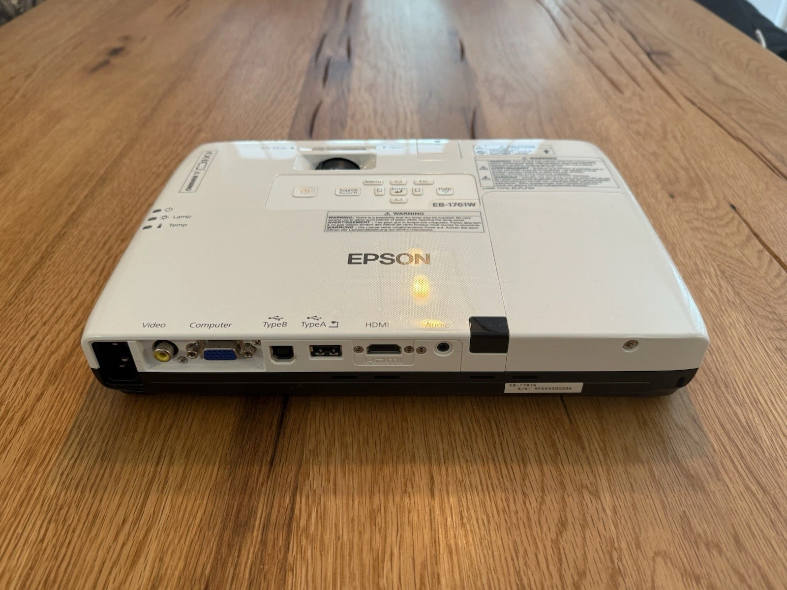 Epson EB-1761W Projector WXGA 3LCD Portable 2600 Lumens - Good Used Condition 3