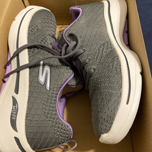 Scarpe da corsa donna taglia 6 larghe Skechers Go Walk Arch Fit Unify grigio lavanda - Foto 3 di 5