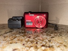 Nikon COOLPIX S4100 Digital Camera - Red - W/ Battery  Charger