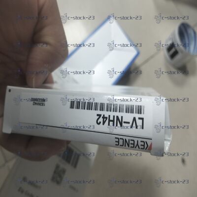 1 STÜCK Brandneuer Keyence Lasersensor LV-NH42 LVNH42 Schnelles Schiff