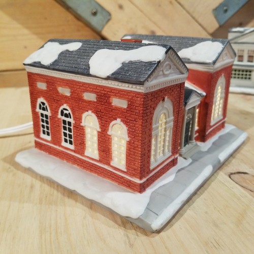 The Library Rockwell's Christmas in Stockbridge Hawthorne Village - Swanky Barn - Imagen 11 de 12
