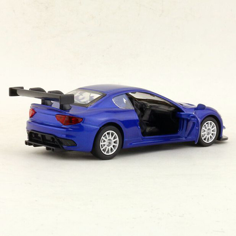 ミニカー Maserati MC GT4  1 of 1,584 pcs CCA 1:32 Maserati Gran Turismo MC GT4 simulation alloy die