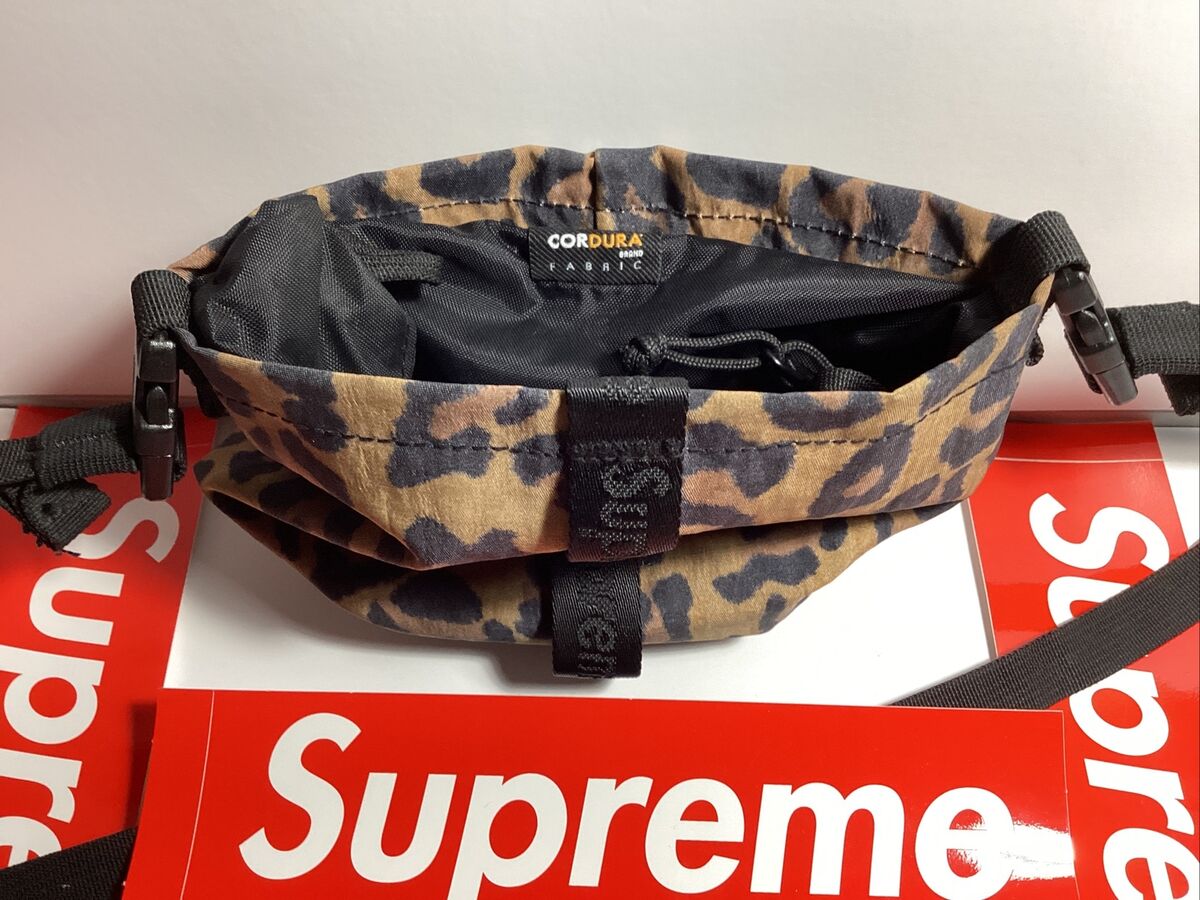 Supreme Neck Pouch Leopard Print Box Logo FW20 BRAND NEW Supreme Neck Pouch Leopard Print Box Logo FW20 BRAND NEW
