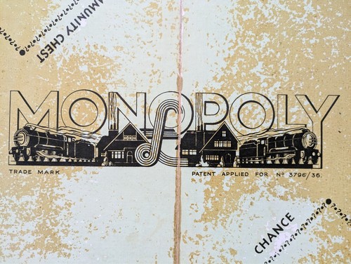 VINTAGE MONOPOLY WW2 1940s WAR TIME PACK - CARD PIECES, WOODEN BUILDINGS 453689 - Picture 3 of 12