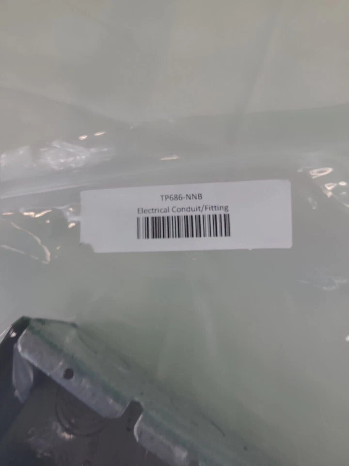 Eaton Crouse-Hinds TP686 Masonry Box-5 GANG - Image 2 of 2