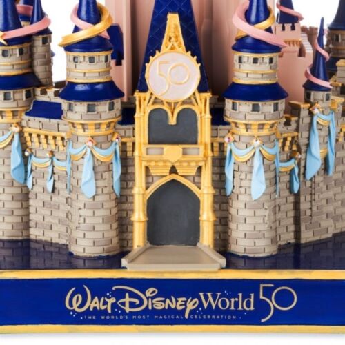 Walt Disney World Fantasyland Castle Figur zum 50. Jubiläum - Disney Store - Bild 3 von 4