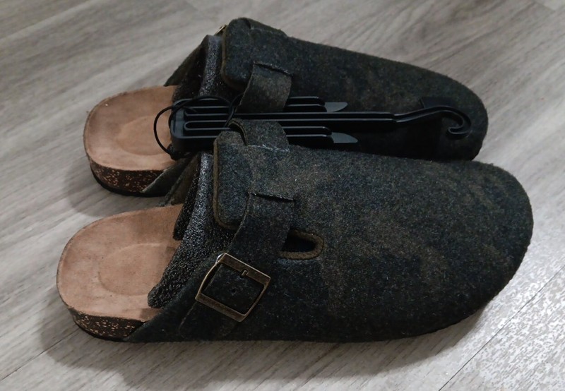 Vintage-Look Brikenst*ck-Look Clogs Sandals  Slippers, Size 8 Man 