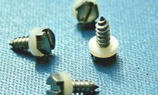 117 St. verz. Blechschrauben 4,8 mal 16, Poly. Scheibe, 6 Kant/Schlitz. REST !!!