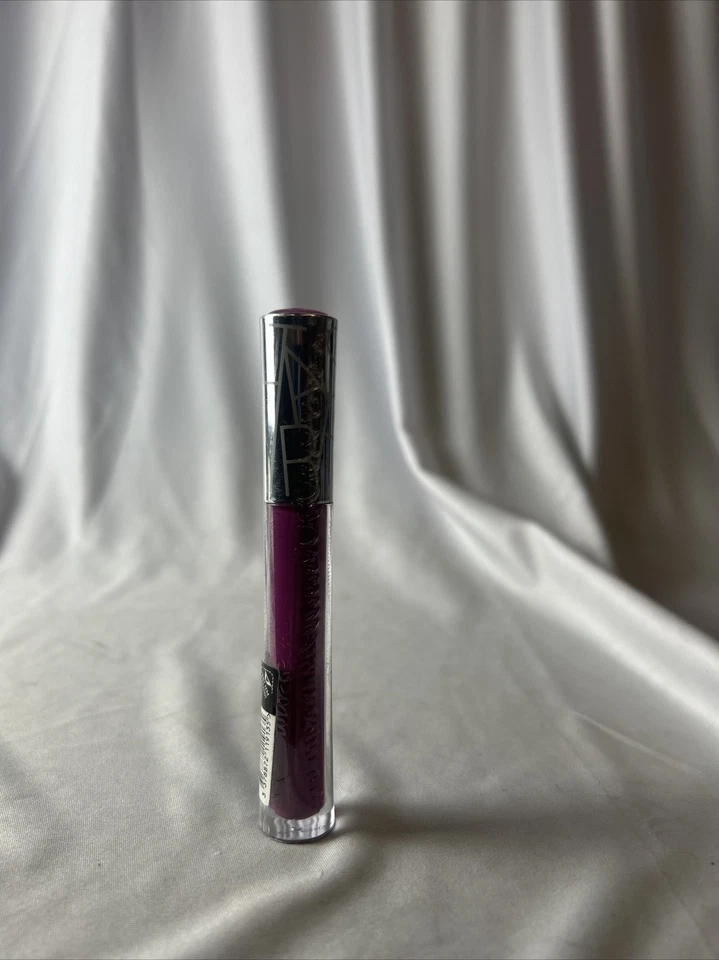 SEPHORA COLLECTION ULTRA SHINE GEL LABIAL 9 FUCSIA SUAVE 0,11 OZ Foto 3 de 4