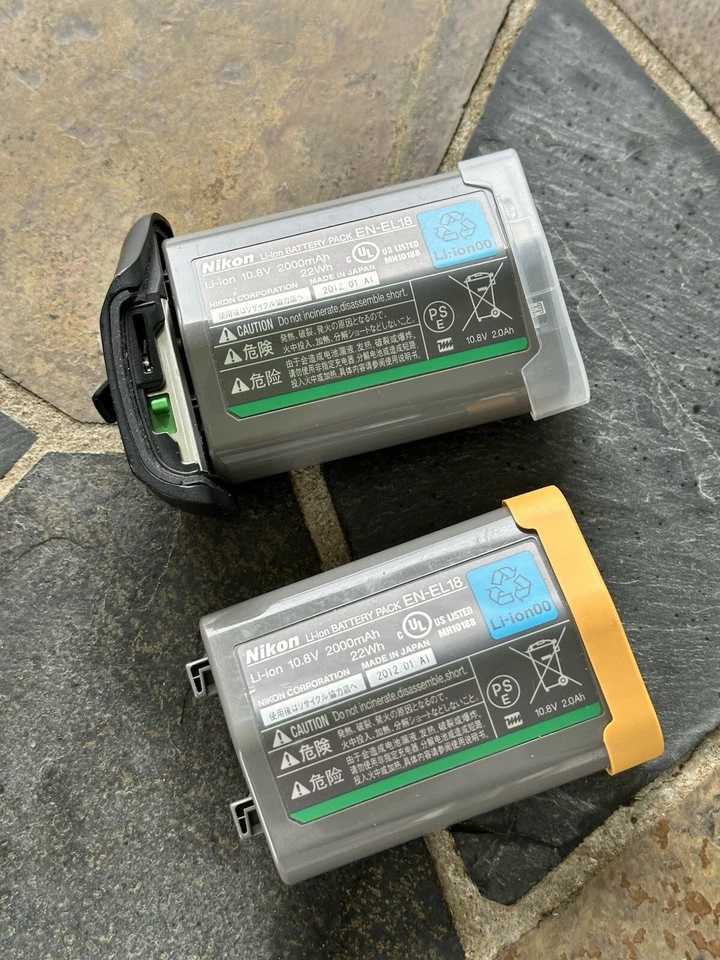 Nikon D4 levemente usada - Imagem 3 de 4