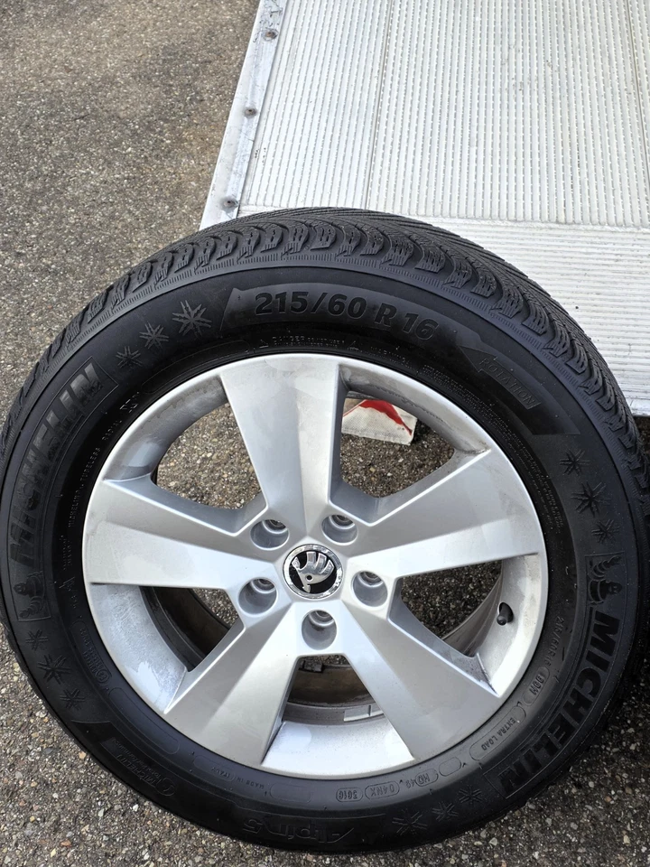 4x SKODA SUPERB III/PASSAT WINTER Aluräder 215/60R16 99H*3V0601025*6,5Jx16 ET41 - Bild 2 von 4