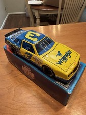 Dale Earnhardt #3 Wrangler Jeans 1987 Chevrolet Monte Carlo Aerocoupe 1:24 6,000