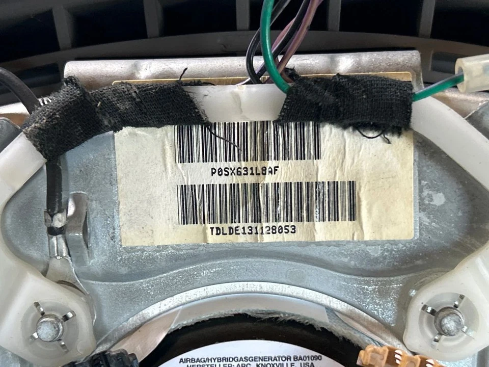 Chrysler Voyager 2001 Other Interior Part P0SX631L8AF STO37251 - Imagem 3 de 3