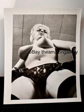 Vintage 1950's Girlie PIN UP Photo Risque B&W Original Nude #193
