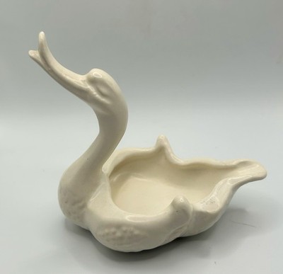 Vintage Hull Matte White Swan Goose Duck Trinket Dish Small (z532)