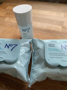 no7 makeup wipes