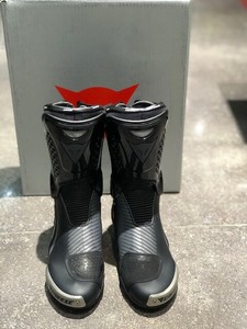 dainese torque rs out