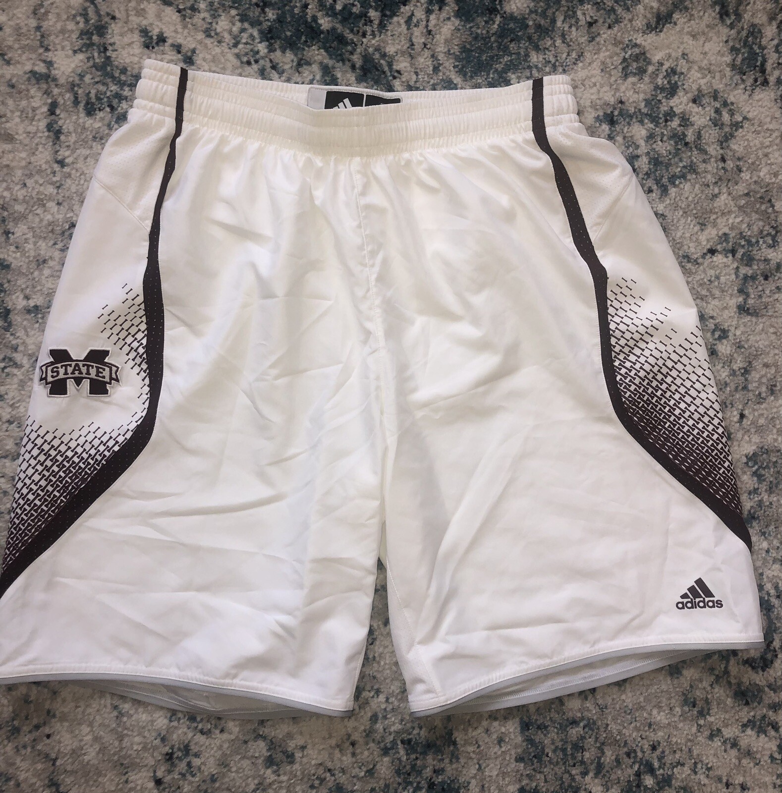 Mississippi State Bulldogs Basketball Game Shorts XXL, Team Issued