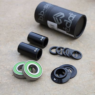 ODYSSEY BMX BIKE 19mm or 22mm MID BOTTOM BRACKET KIT RED BICYCLE BEARINGS