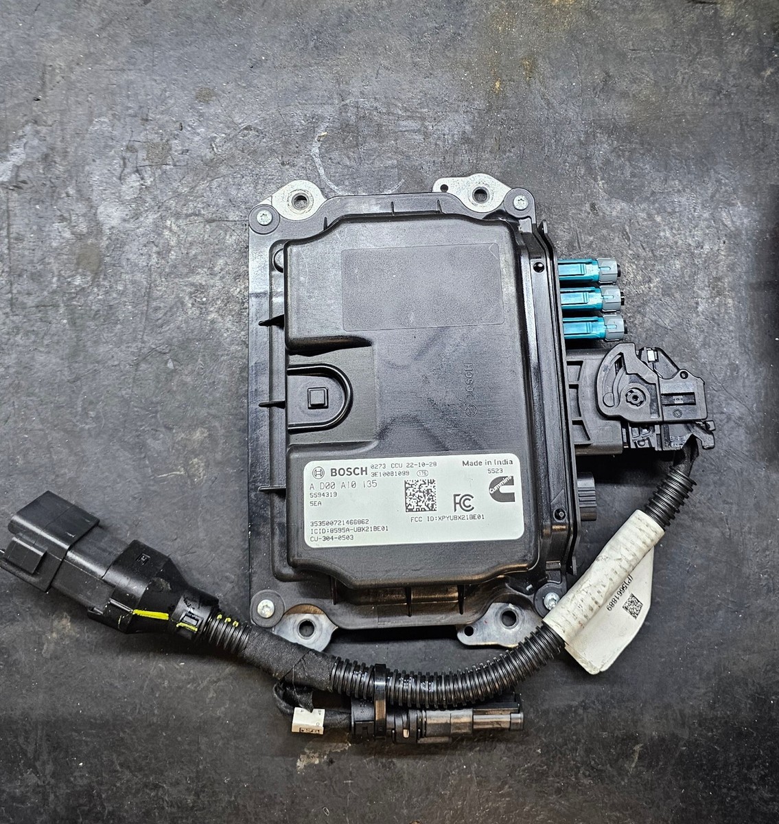 CUMMINS BOSCH CCU 5594319 Connectivity Control Unit A D00