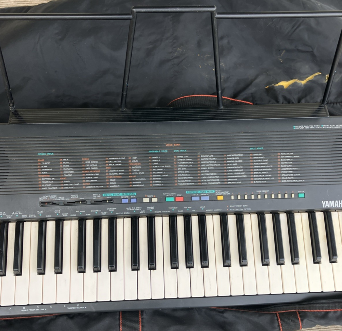Yamaha Portatone PSR-18 Electric Keyboard Piano NO Power Supply